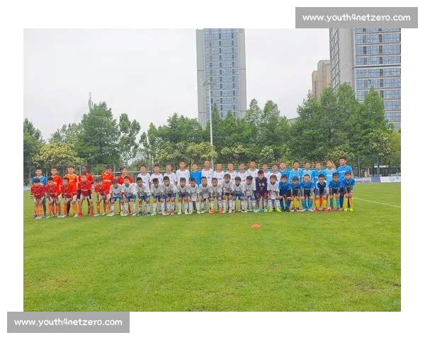 青年球员崛起:新一代足球人才的成长与未来挑战 青年球员崛起:新一代足球人才的成长与未来挑战